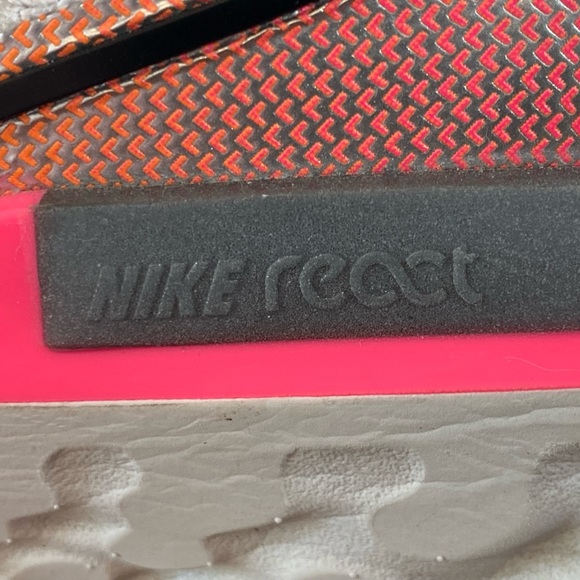 Women’s Nike React Infinity Run Flyknit Sneakers - Picture 3 of 15